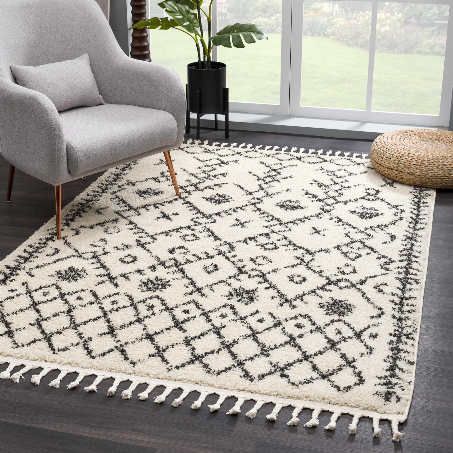 Godalming Plush Area Rug for Cozy Home Interiors