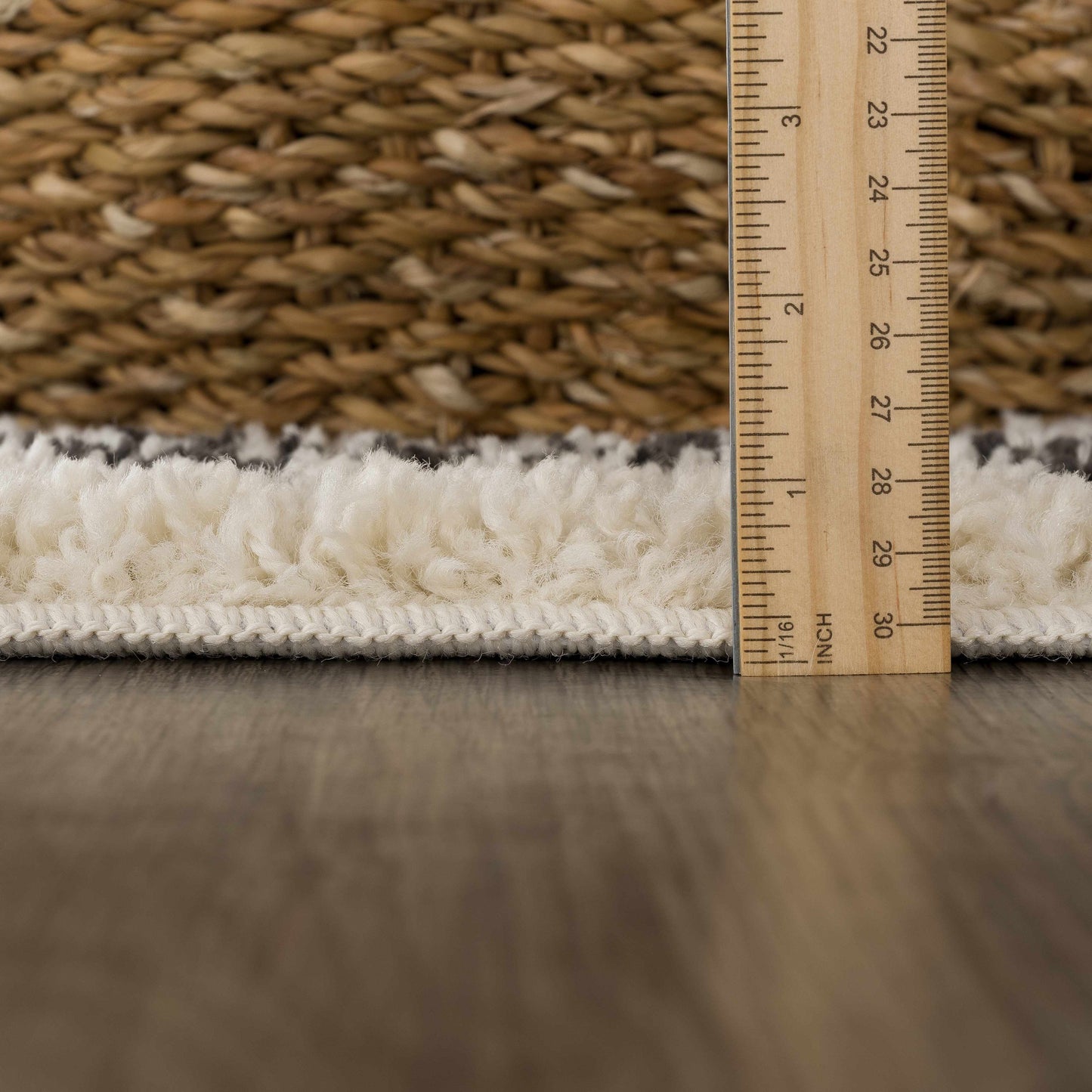 Godalming Plush Area Rug for Cozy Home Interiors