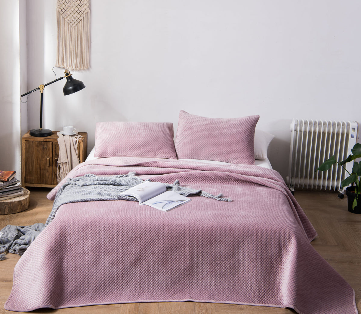 Kasentex Lightweight Velvet Bedspread Set Queen/King - Soft All Season Bedspread Coverlet