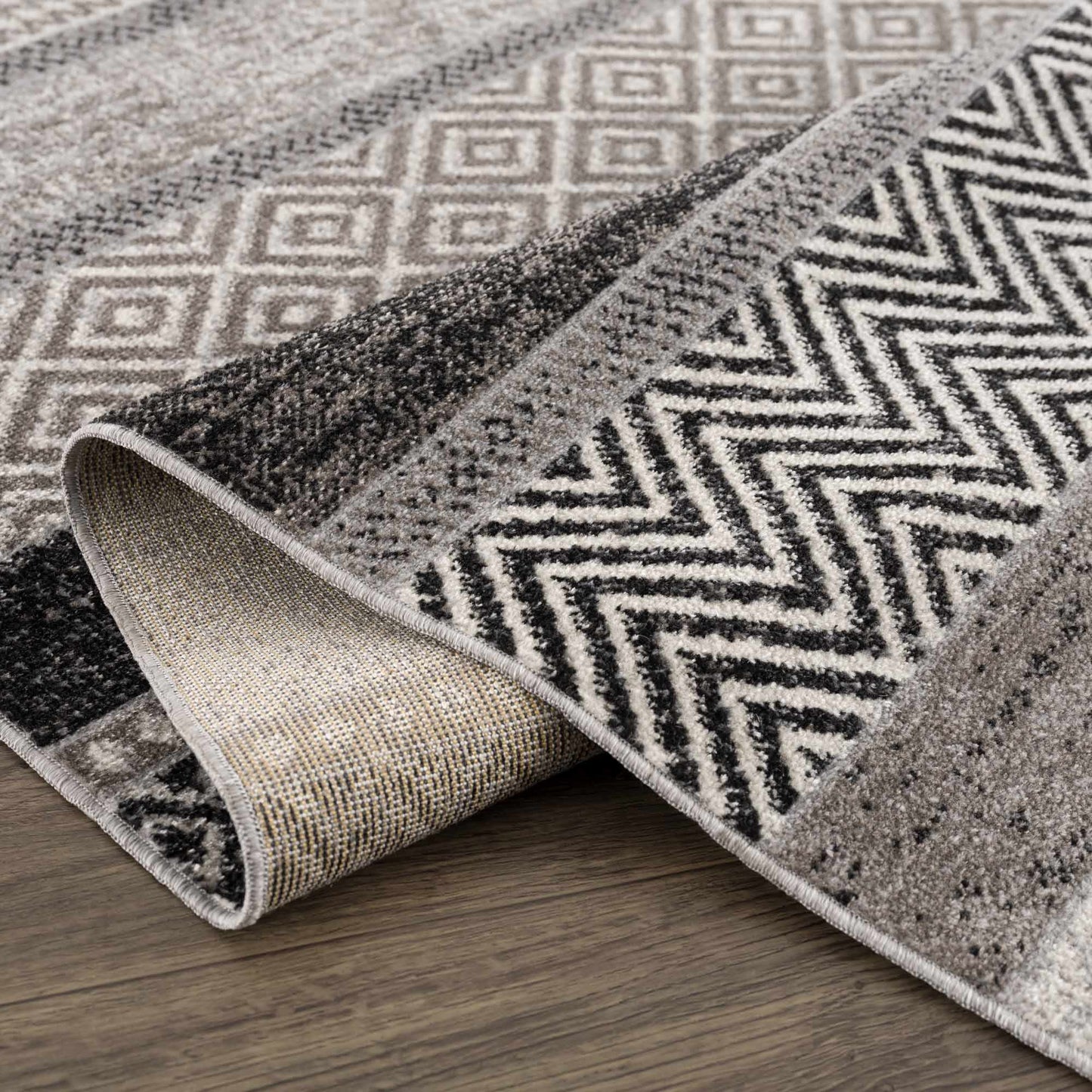 Middlestown Washable Area Rug for Modern Home Decor