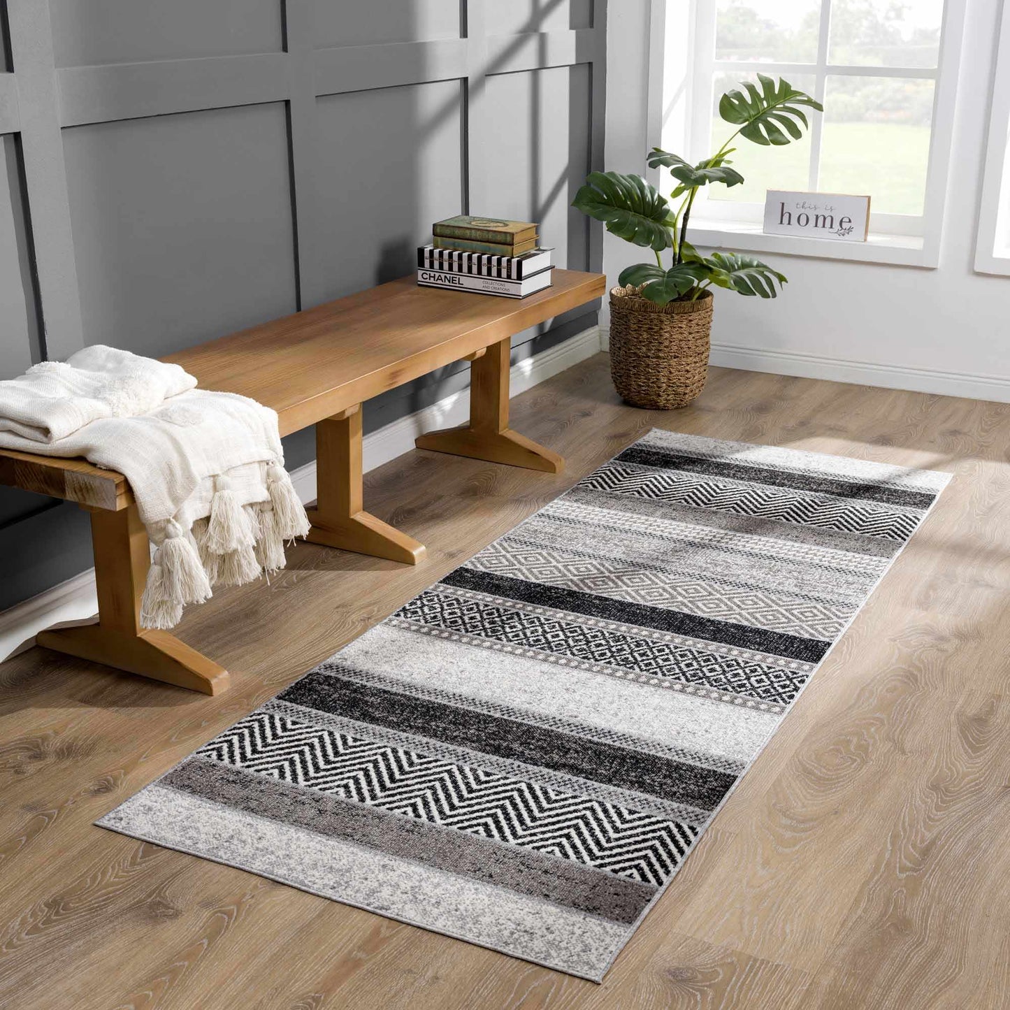 Middlestown Washable Area Rug for Modern Home Decor